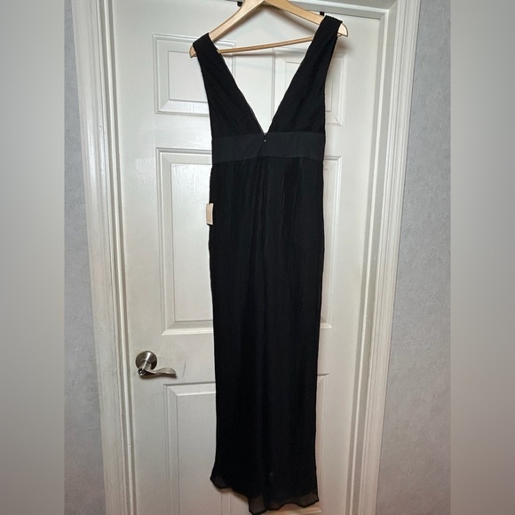 Revolve Superdown Winona Deep V Neck Wide Leg Chiffon Pleat Black Jumpsuit Sz S - Picture 5 of 13